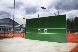 tréningová stena na tenis tenisové kurty Rocketclub Lučenec